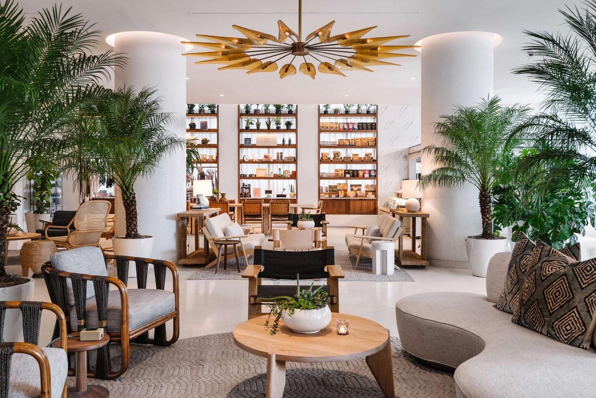 Nautilus Sonesta Miami Beach Esterno foto The lobby of the Four Seasons Hotel